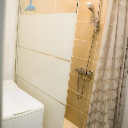 Studio « le Surcouf »vue Mer + Wifi Apartment *